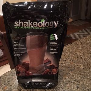 New In Bag Chocolate Shakeology. Exp: 3/19.